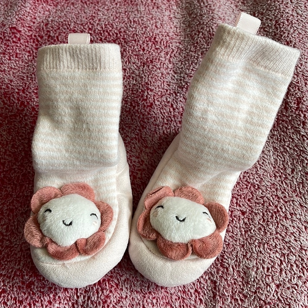 Baby slippers